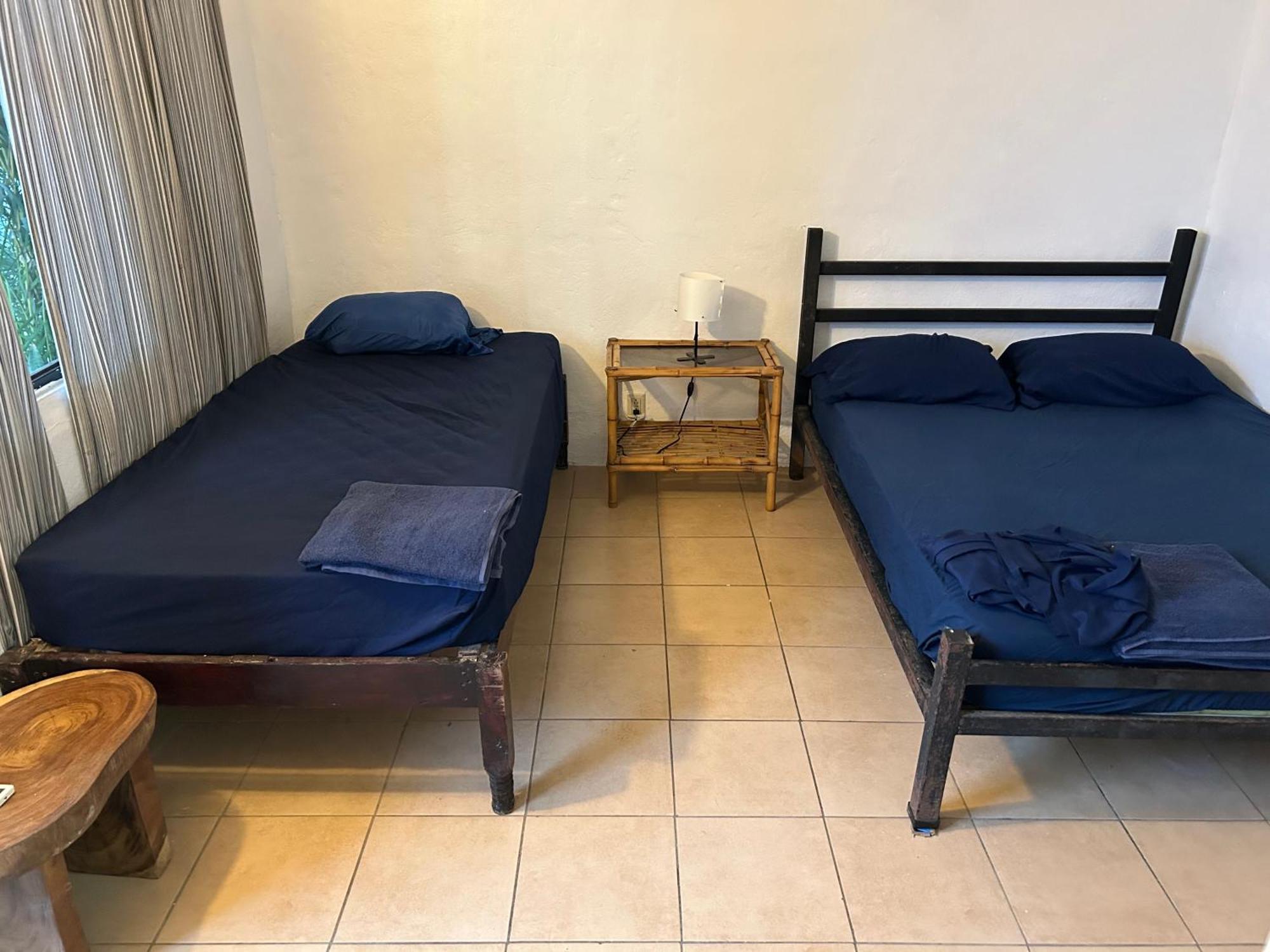 Pura Vida Hostel Тамариндо Экстерьер фото