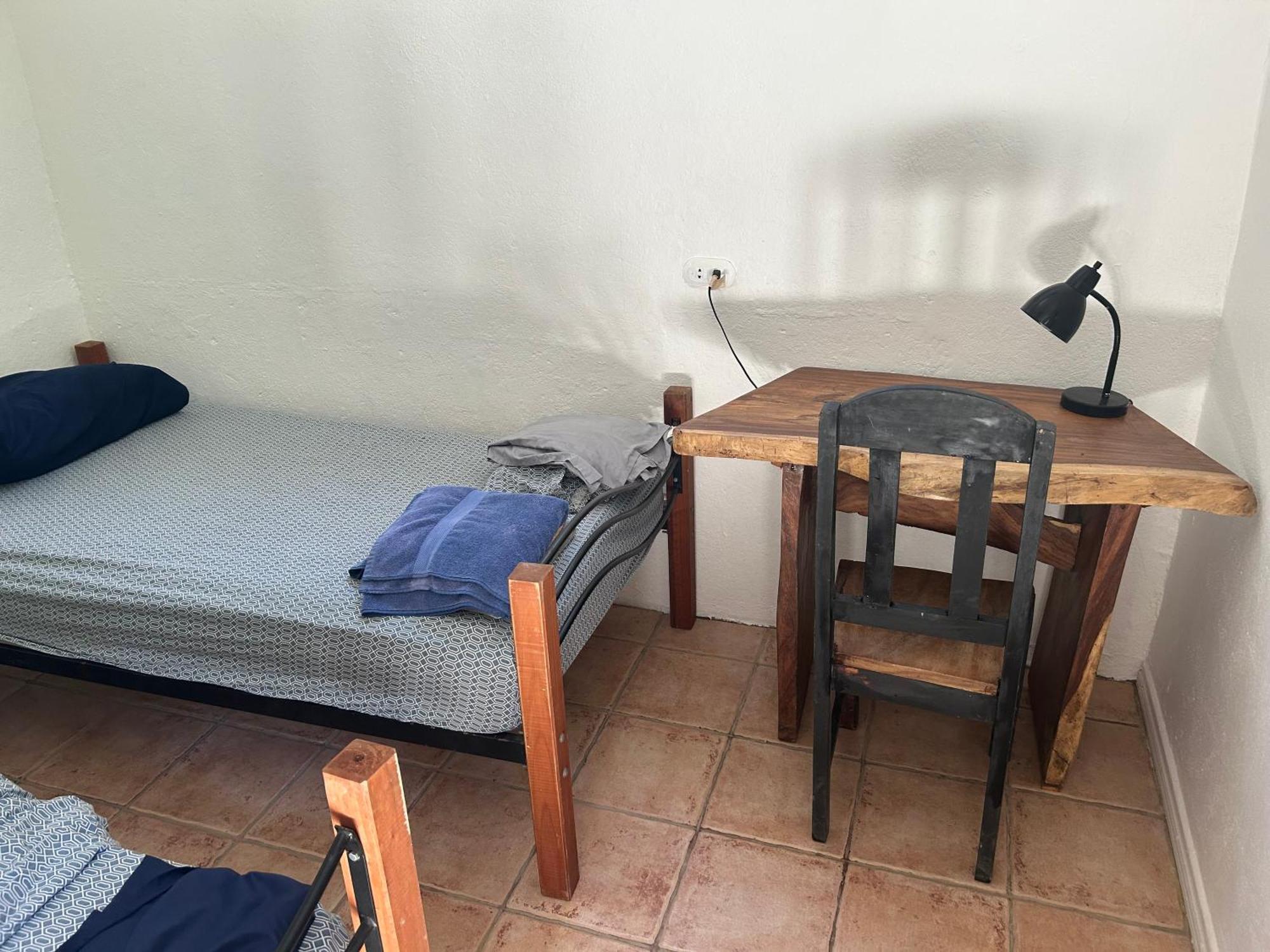 Pura Vida Hostel Тамариндо Экстерьер фото