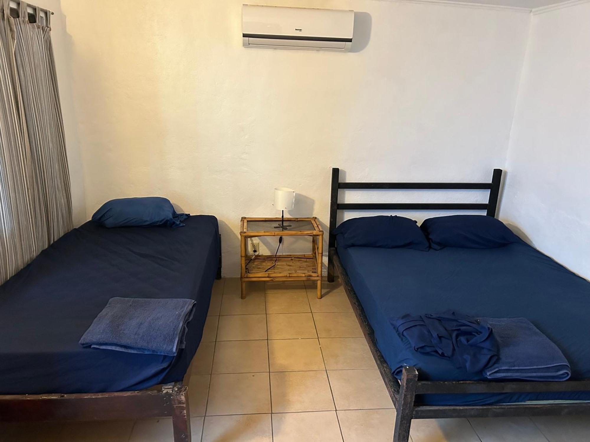 Pura Vida Hostel Тамариндо Экстерьер фото